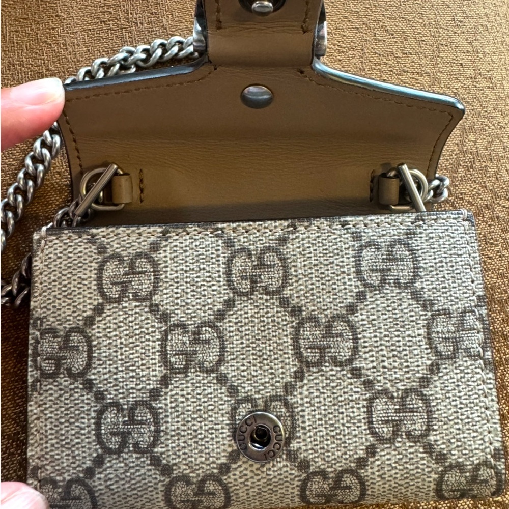 Authentic GUCCI GG Supreme Monogram Dionysus Coin Purse in Taupe - Picture 5 of 8